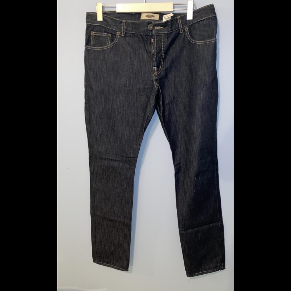 Blue Moschino jean